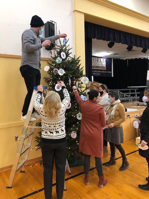Faculty tree decorating